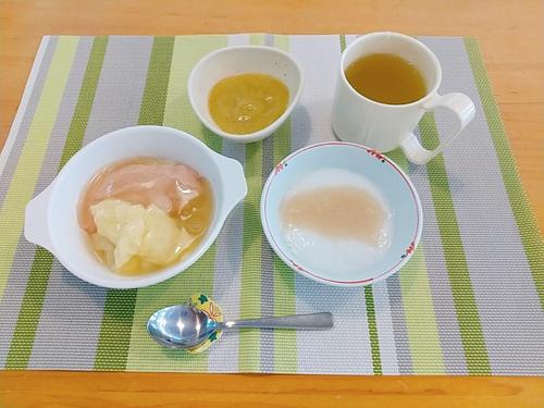 5.22塩ラーメン・もやしと胡瓜のサラダ・杏仁豆腐　ソフト食.jpg