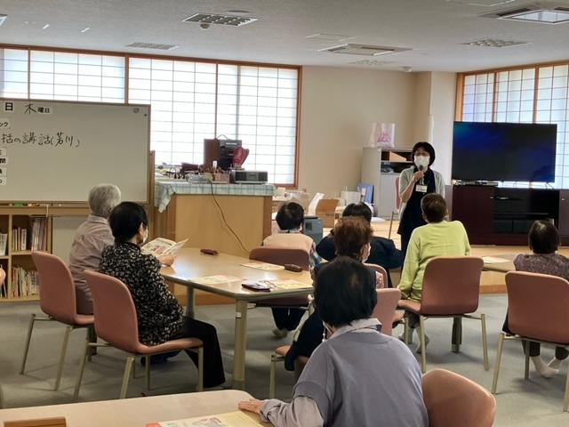 〔包括〕元気はつらつ教室で講和を行いました。（5月11日）